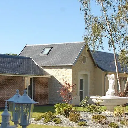 Logis & Restaurant Le Relais De Fleurette 3*