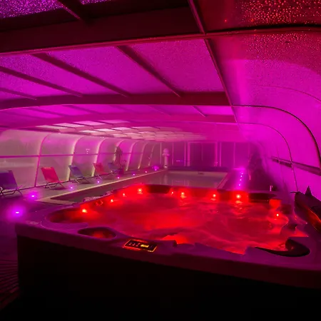 Logis & Restaurant Le Relais De Fleurette 3*