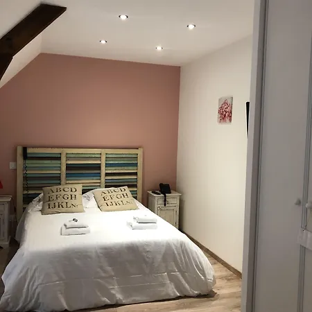 Logis & Restaurant Le Relais De Fleurette Hotel