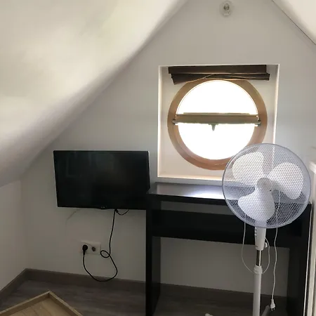 Logis & Restaurant Le Relais De Fleurette 3* Pontavert