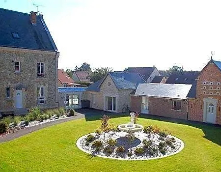 Logis & Restaurant Le Relais De Fleurette 3*