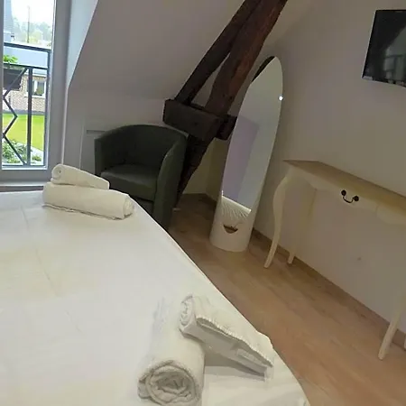Logis & Restaurant Le Relais De Fleurette Hotel Pontavert