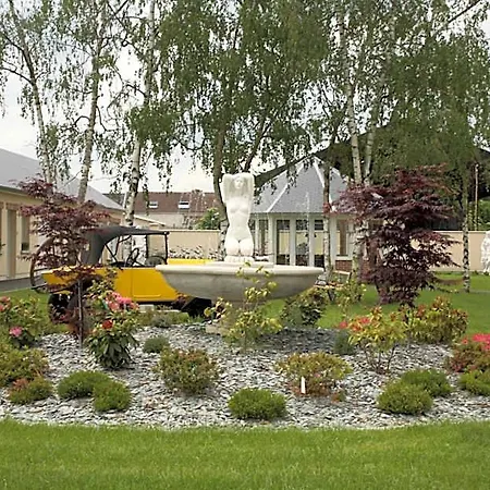 Logis & Restaurant Le Relais De Fleurette Hotel