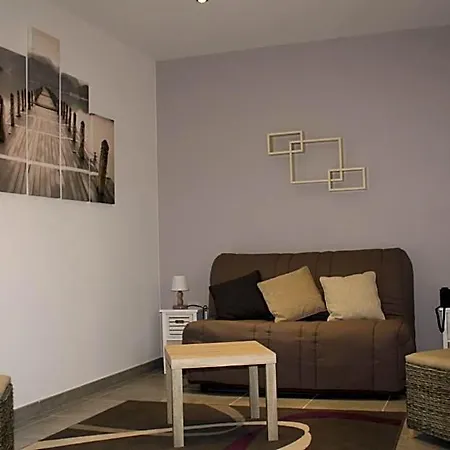 Logis & Restaurant Le Relais De Fleurette Hotel 3*