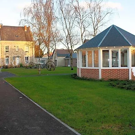 Logis & Restaurant Le Relais De Fleurette Hotel 3*