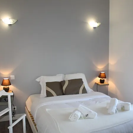 Hotel Logis & Restaurant Le Relais De Fleurette Pontavert