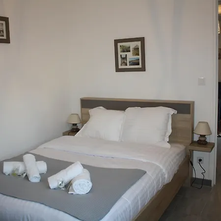 Logis & Restaurant Le Relais De Fleurette Hotel