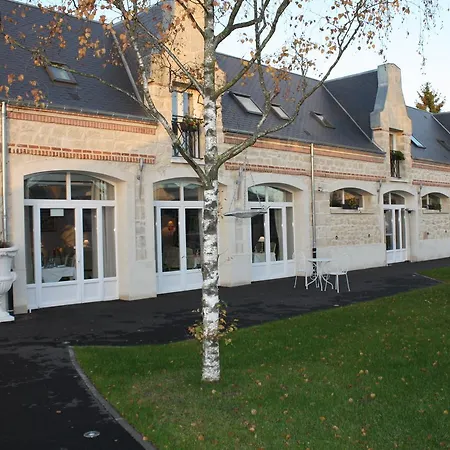 Hotel Logis & Restaurant Le Relais De Fleurette 3*