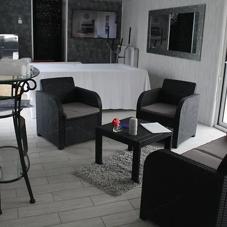 Logis & Restaurant Le Relais De Fleurette