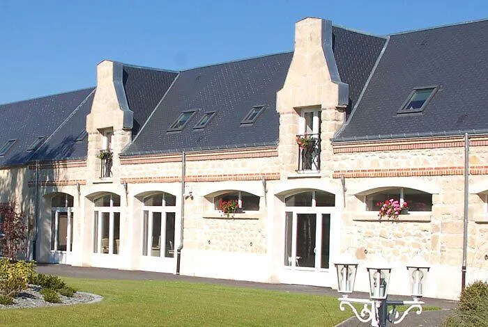 Logis & Restaurant Le Relais De Fleurette Hotel 3*