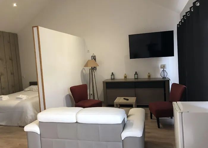 Logis & Restaurant Le Relais De Fleurette 3* Pontavert