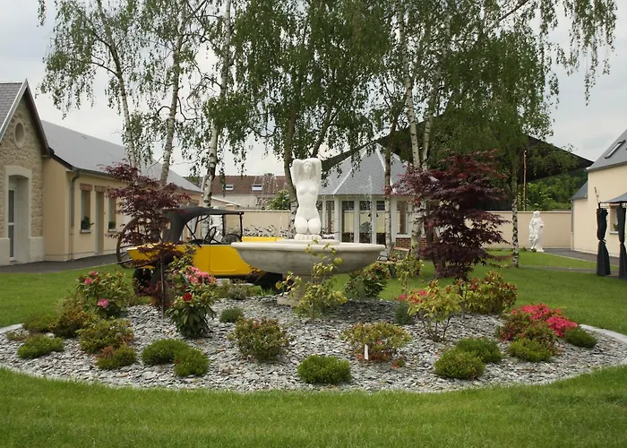 Logis & Restaurant Le Relais De Fleurette 3* Pontavert